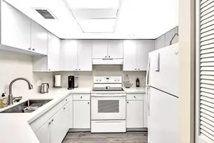 2131 SE 10th Ave, Fort Lauderdale, FL 33316 - Photo 13