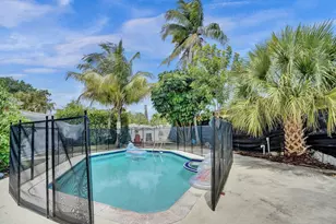 2442 Garfield St, Hollywood, FL 33020 - Photo 21