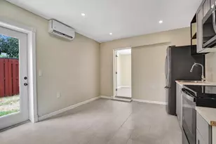 2442 Garfield St, Hollywood, FL 33020 - Photo 9