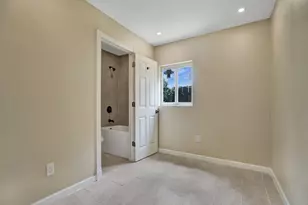 2442 Garfield St, Hollywood, FL 33020 - Photo 13