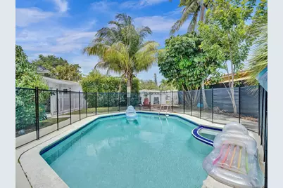 2442 Garfield Street #4, Hollywood, FL 33020 - Photo 23