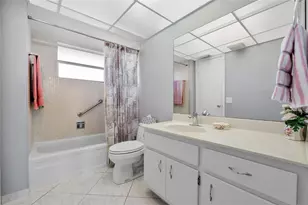 2900 NW 47th Terrace, Lauderdale Lakes, FL 33313 - Photo 11