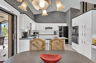 5355 N Springs Way, Pompano Beach, FL 33076 - Photo 17