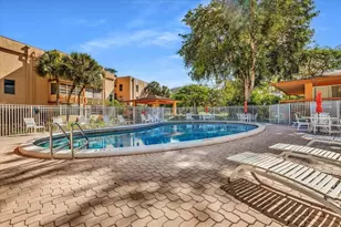 8380 Lagos De Campo Blvd, Tamarac, FL 33321 - Photo 33