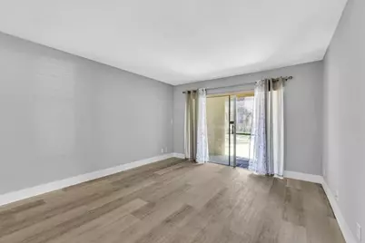 8380 Lagos De Campo Boulevard #110, Tamarac, FL 33321 - Photo 15