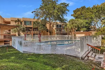 8380 Lagos De Campo Boulevard #110, Tamarac, FL 33321 - Photo 35