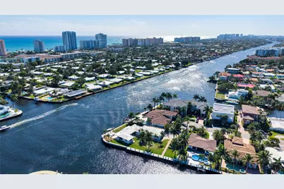 2585 SE 12th Street, Pompano Beach, FL 33062 - Photo 5