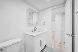 4040 N Hills Dr, Hollywood, FL 33021 - Photo 19