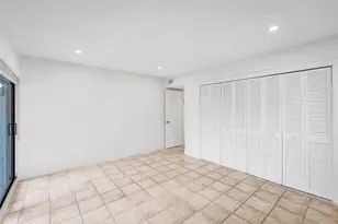 4040 N Hills Dr, Hollywood, FL 33021 - Photo 15