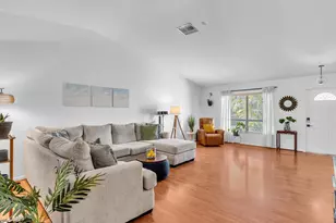 895 NW 87th Ave, Coral Springs, FL 33071 - Photo 13