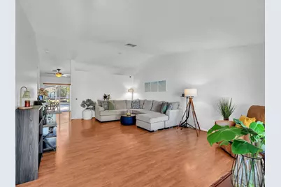 895 NW 87th Avenue, Coral Springs, FL 33071 - Photo 9