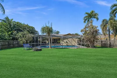 895 NW 87th Avenue, Coral Springs, FL 33071 - Photo 43