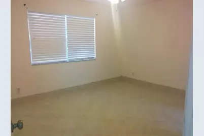 334 SW 86th Avenue #102, Pembroke Pines, FL 33025 - Photo 17