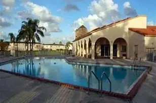 334 SW 86th Ave, Pembroke Pines, FL 33025 - Photo 1