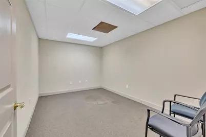 1400 E Oakland Park Boulevard #103, Oakland Park, FL 33334 - Photo 11