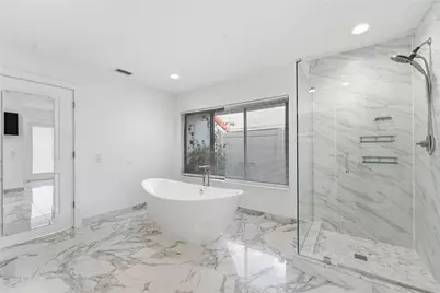 10486 Boca Woods Lane, Boca Raton, FL 33428 - Photo 23