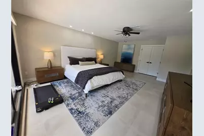 10486 Boca Woods Lane, Boca Raton, FL 33428 - Photo 9