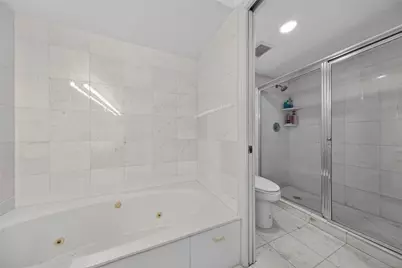 3530 Mystic Pointe Drive #512, Aventura, FL 33180 - Photo 15