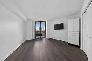 3530 Mystic Pointe Dr, Aventura, FL 33180 - Photo 11