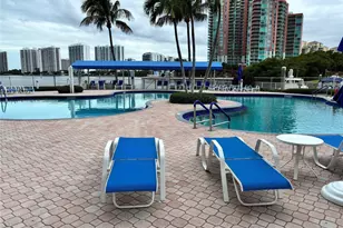 3530 Mystic Pointe Dr, Aventura, FL 33180 - Photo 23