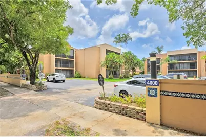 4000 N Hills Drive #30, Hollywood, FL 33021 - Photo 1