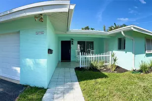 2725 SE 2nd Ct, Pompano Beach, FL 33062 - Photo 1