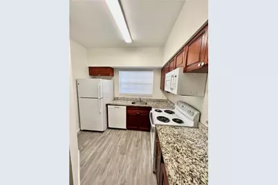640 Cypress Club Way #B12, Deerfield Beach, FL 33064 - Photo 5