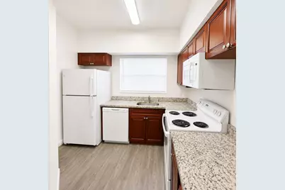 640 Cypress Club Way #B12, Deerfield Beach, FL 33064 - Photo 3