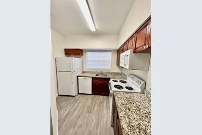 640 Cypress Club Way #B12, Deerfield Beach, FL 33064 - Photo 5