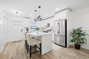 2400 NE 36th St, Lighthouse Point, FL 33064 - Photo 3