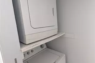 2221 NW 59th Wy, Lauderhill, FL 33313 - Photo 13