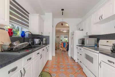 330 SW 20th Street, Fort Lauderdale, FL 33315 - Photo 11