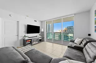 347 N New River Dr, Fort Lauderdale, FL 33301 - Photo 7