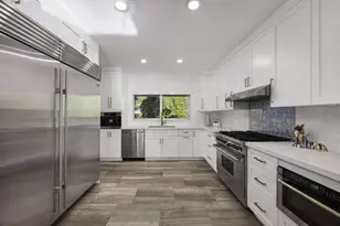 4950 Riviera Dr, Miami, FL 33146 - Photo 9