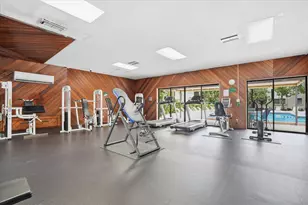 5218 NE 6th Ave, Oakland Park, FL 33334 - Photo 15