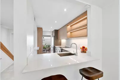 555 NE 7th Avenue #5A, Fort Lauderdale, FL 33301 - Photo 9