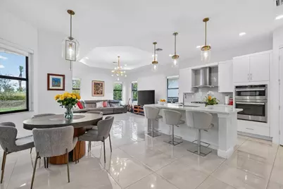 12485 N Parkland Bay Trail, Parkland, FL 33076 - Photo 11