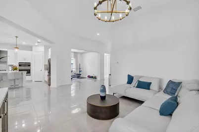 12485 N Parkland Bay Trail, Parkland, FL 33076 - Photo 7