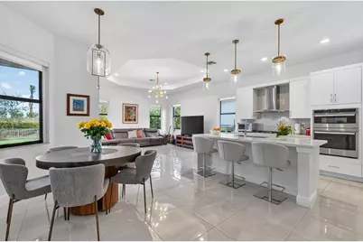 12485 N Parkland Bay Trail, Parkland, FL 33076 - Photo 9