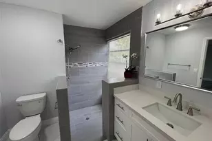 9071 NW 13th St, Plantation, FL 33322 - Photo 11