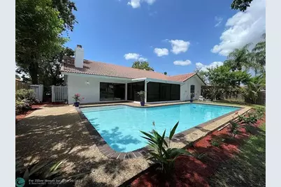 9071 NW 13th Street, Plantation, FL 33322 - Photo 7