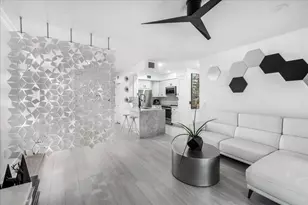 2452 Centergate Dr, Miramar, FL 33025 - Photo 5