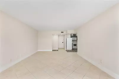 1440 Brickell Bay Drive #705, Miami, FL 33131 - Photo 5