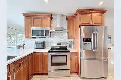 370 SE 12th Avenue, Pompano Beach, FL 33060 - Photo 13