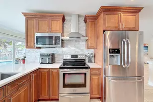 370 SE 12th Ave, Pompano Beach, FL 33060 - Photo 13