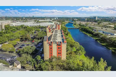 2206 S Cypress Bend Drive #102, Pompano Beach, FL 33069 - Photo 41