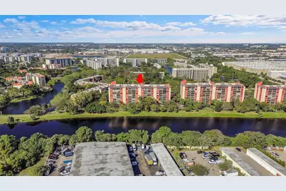 2206 S Cypress Bend Drive #102, Pompano Beach, FL 33069 - Photo 49