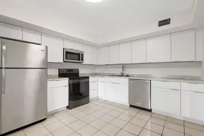 3940 Inverrary Boulevard #404, Fort Lauderdale, FL 33319 - Photo 11