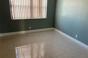 8009 SW 7th Ct, North Lauderdale, FL 33068 - Photo 7