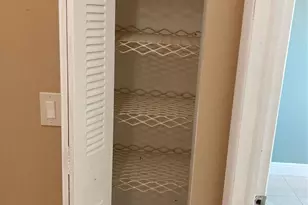 8009 SW 7th Ct, North Lauderdale, FL 33068 - Photo 3